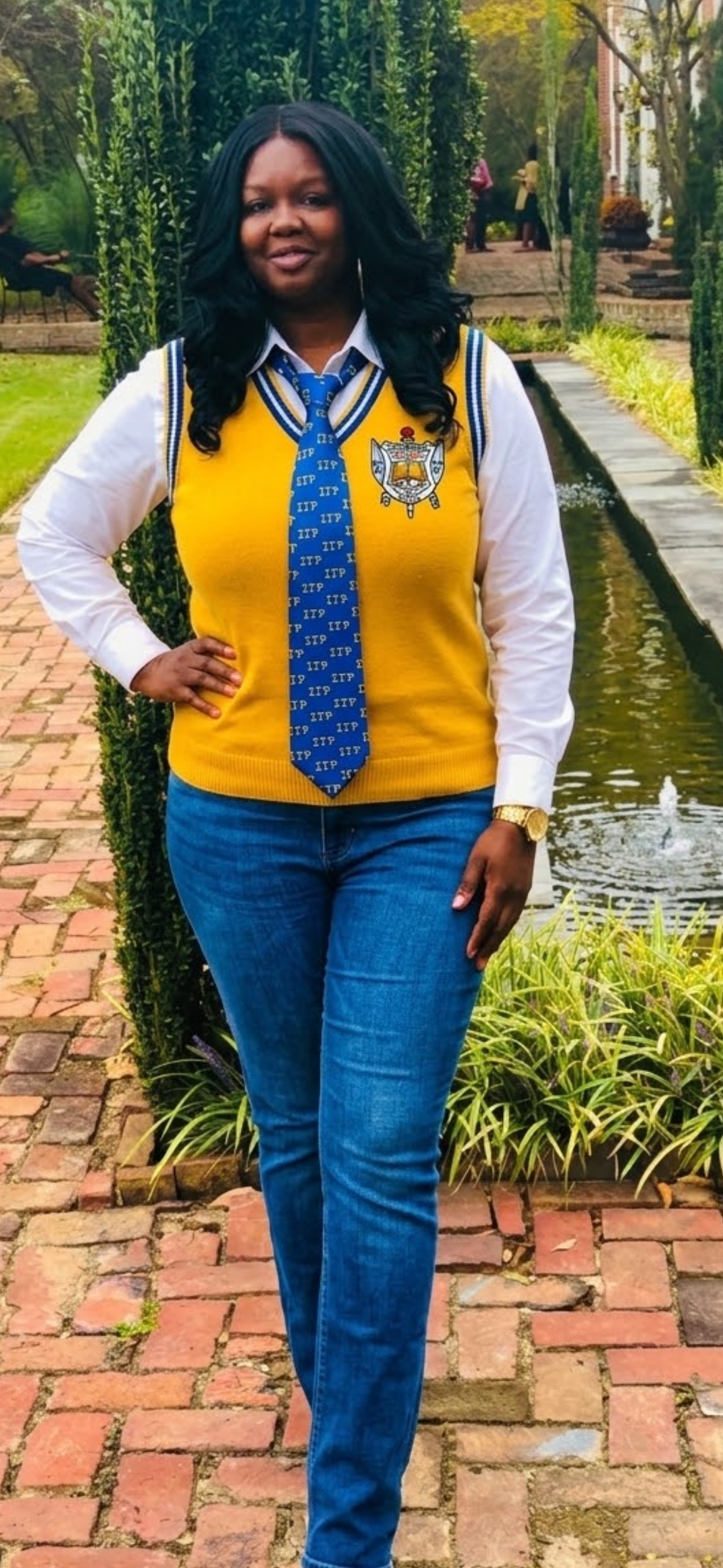 Sigma Gamma Rho prep tie look